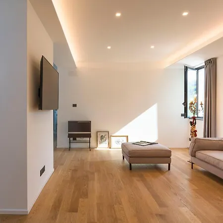 Gianos * 马斯卡利